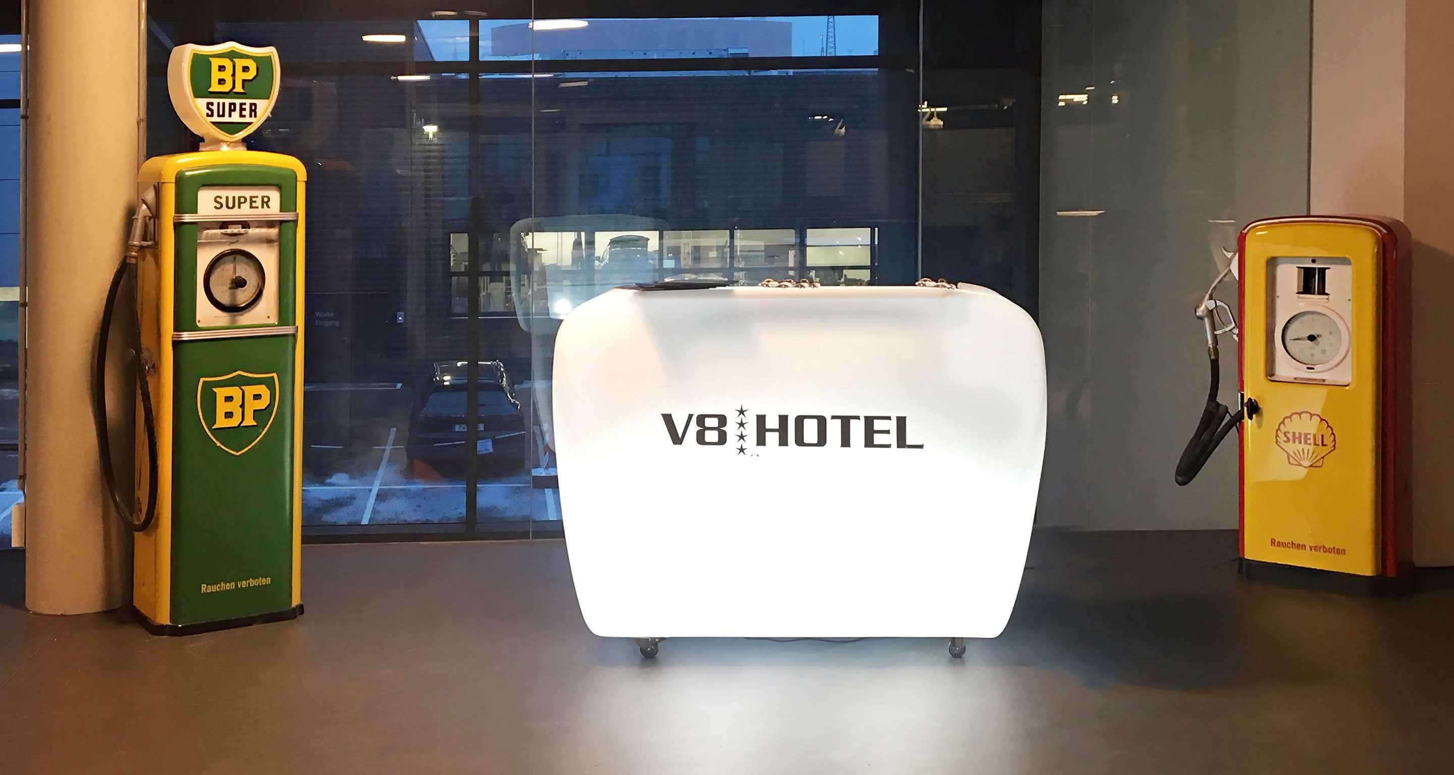 V8 Hotel Motorworld Region Stuttgart Böblingen Zewnętrze zdjęcie